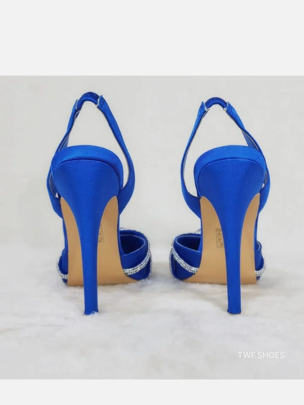 Berness Sapphire Satin Pointed Heels with‎ Crystal Knot Size 8.5